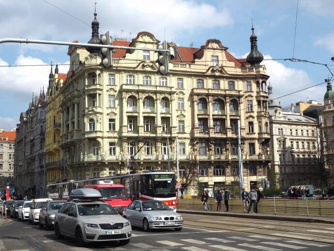 http://www.madolynthinks.com/2017/04/12-cities-12-months-prague.html